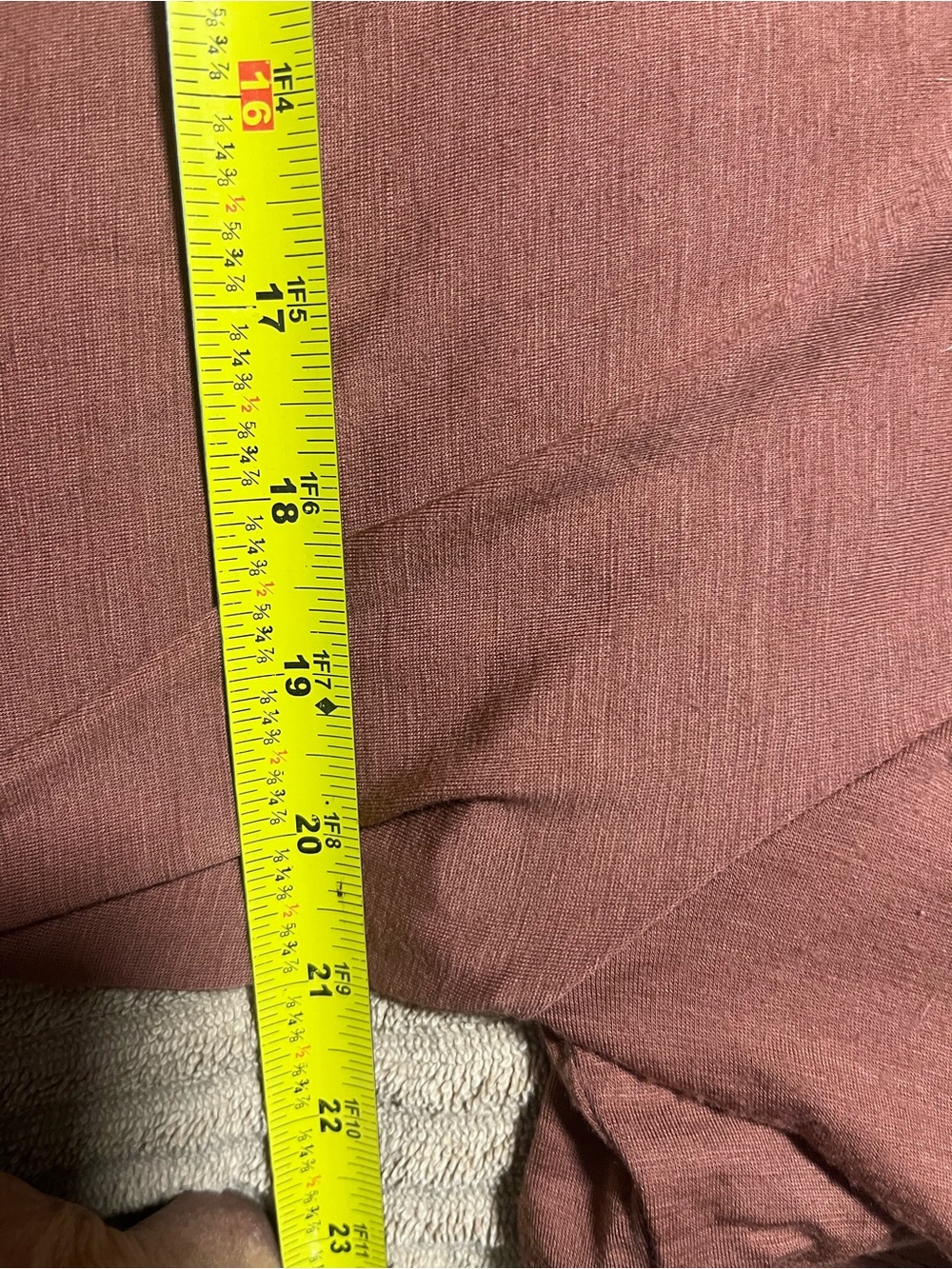 Taylor Stitch Lightweight Merino Crewneck in Dusty Rose, 44 - Picture 4 of 5